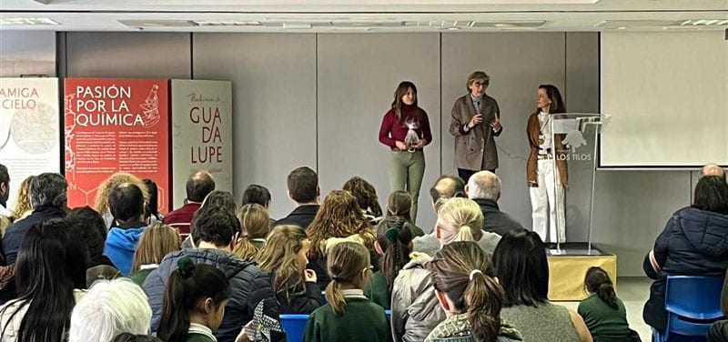 The Sener Foundation receives the “Honorable Mention Guadalupe Ortiz de Landázuri”