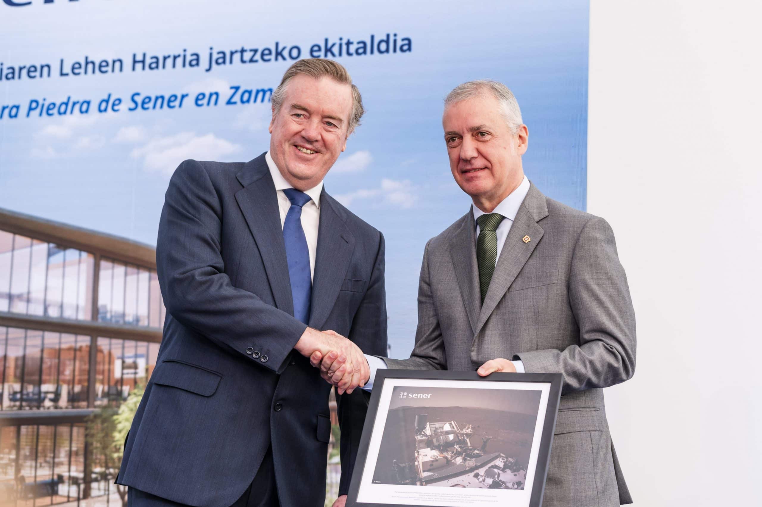 Iñigo Urkullu preside la colocación de la primera piedra de las nuevas instalaciones de Sener en Zamudio