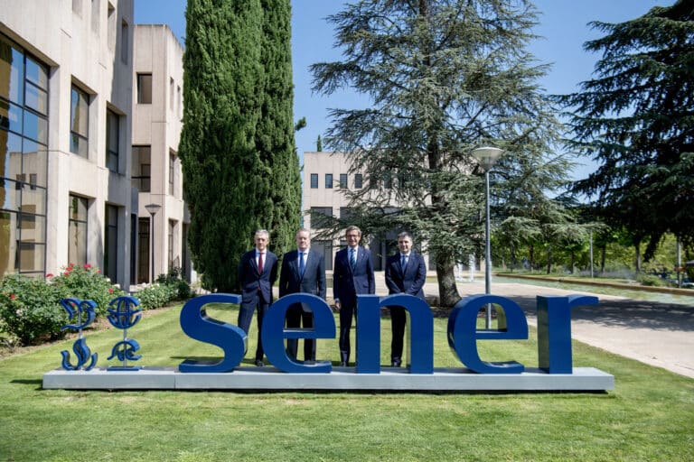 Visita del consejero de Industria, Energía y Minas en funciones de la Junta de Andalucía